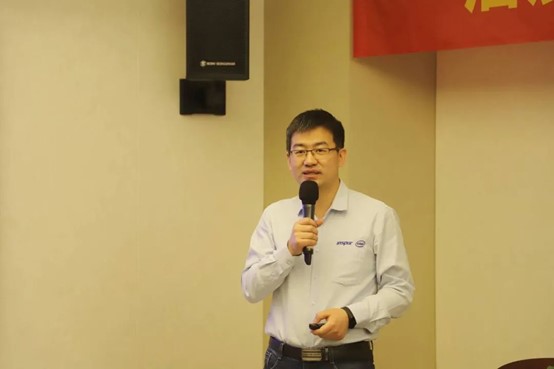 “后疫情时代高校信息化转型研讨会”在宁举行