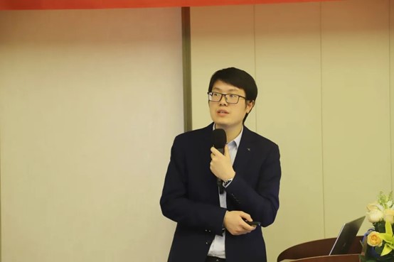 “后疫情时代高校信息化转型研讨会”在宁举行